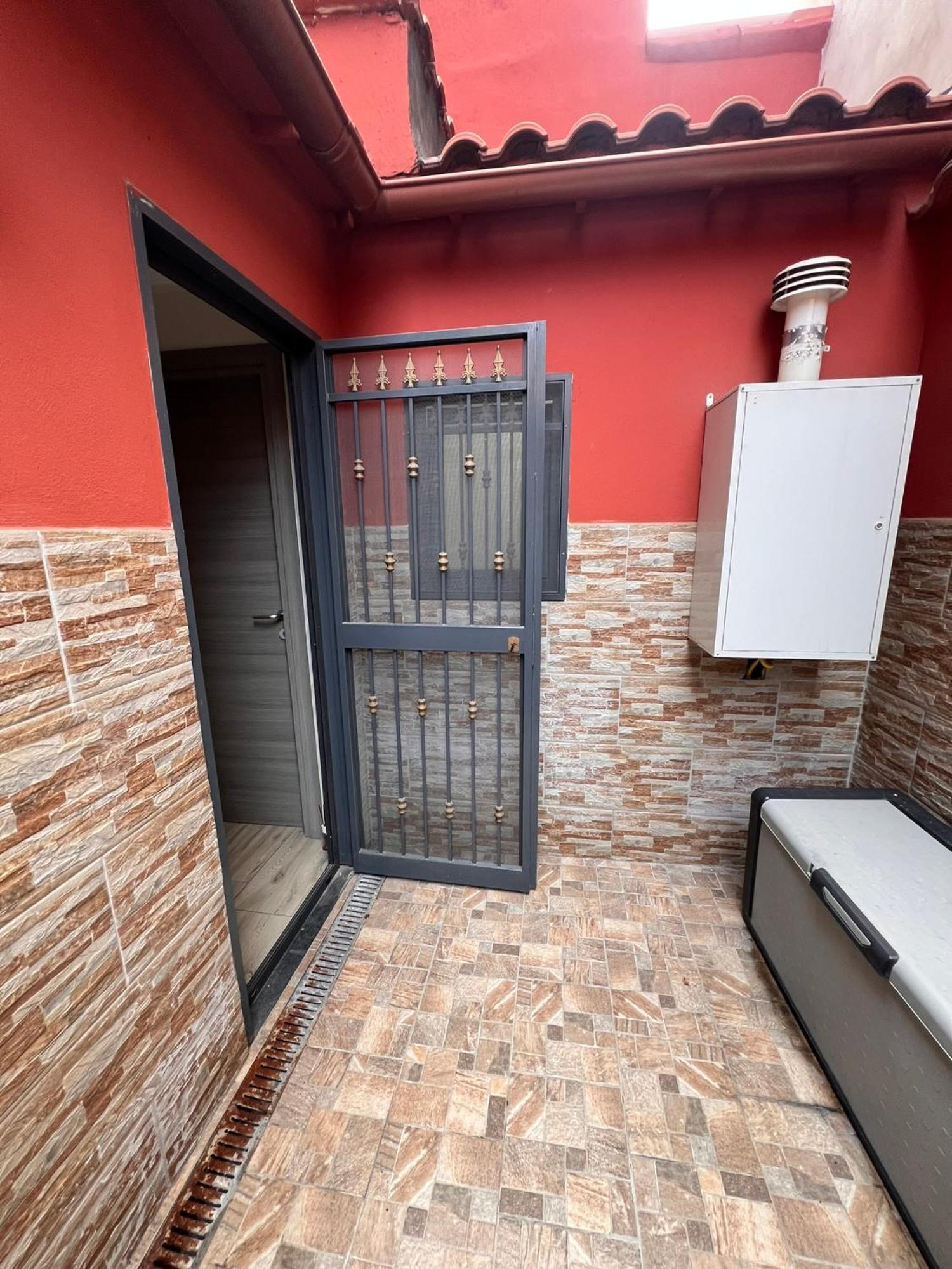 Mary House Apartments Catania-Fontanarossai nemzetközi repülőtér Kültér fotó